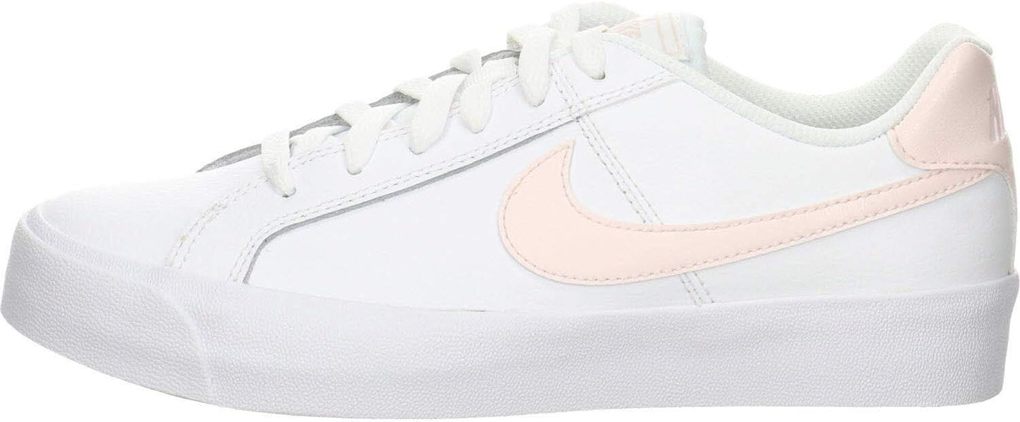 NIKE Women's Court Borough Low Basketball Shoes